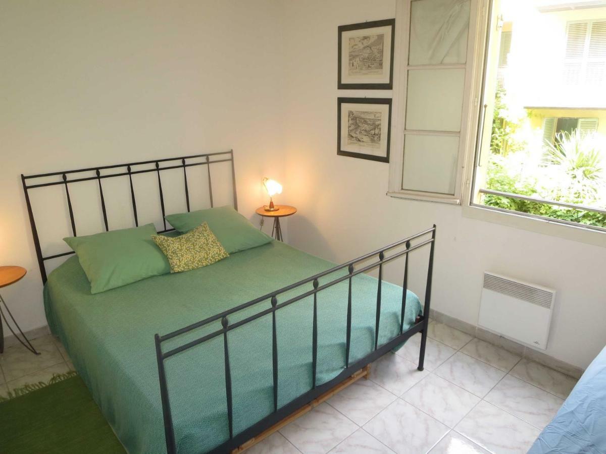 Vieux Nice, Grand 2 Pièces Sur Jardins, Parking, Calme *