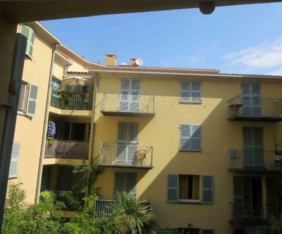 Vieux Nice, Grand 2 Pièces Sur Jardins, Parking, Calme Appartamento *